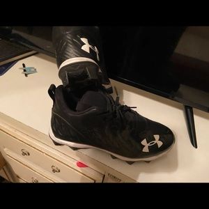 Men’s cleats under armour